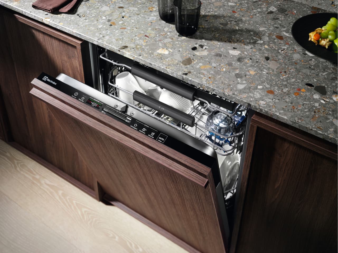 Electrolux dishwasher quickselect focusing on the user interface